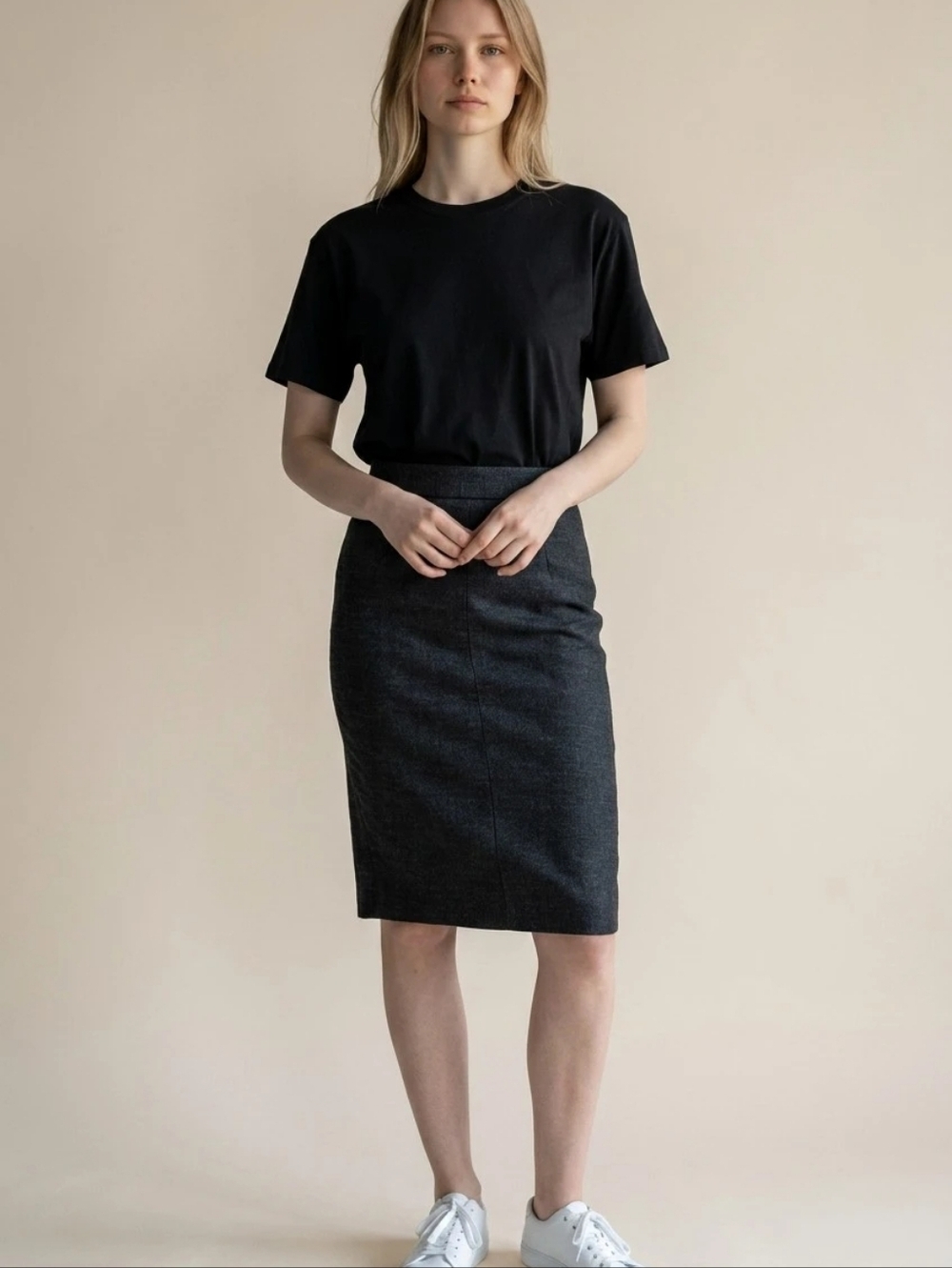 Ann Taylor Factory Charcoal Gray Pencil Skirt Size 8. NWT